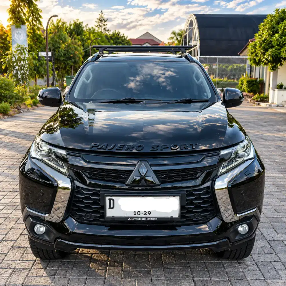 Dp15jt Tipe Atas Pajero Dakar RockFord Black Edition 2019