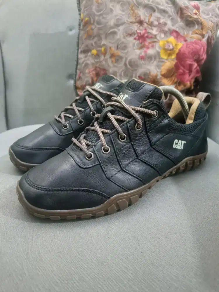 Sepatu Caterpillar Instruct Original Size 41 formal Casual