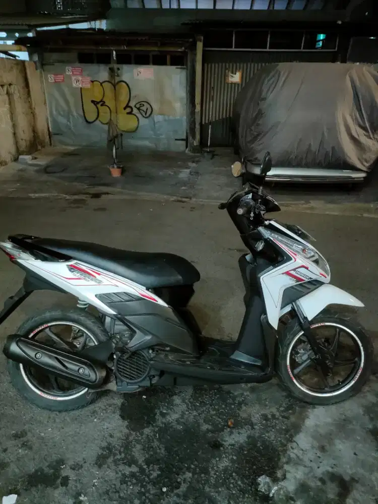 Di jual motor vario