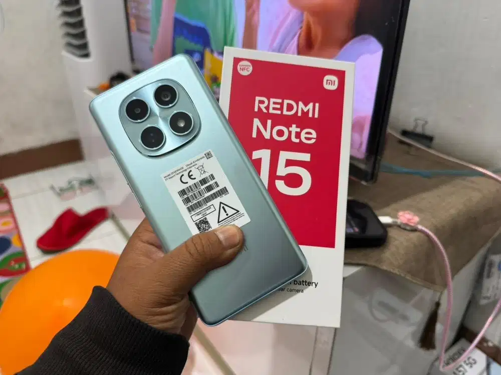 Xiaomi redmi note 15 8/256gb mulus 1000% seperti baru fullset garansi