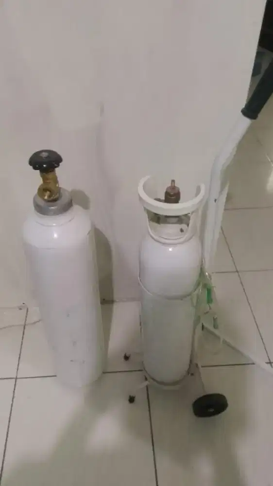 Tabung oksigen 2 unit