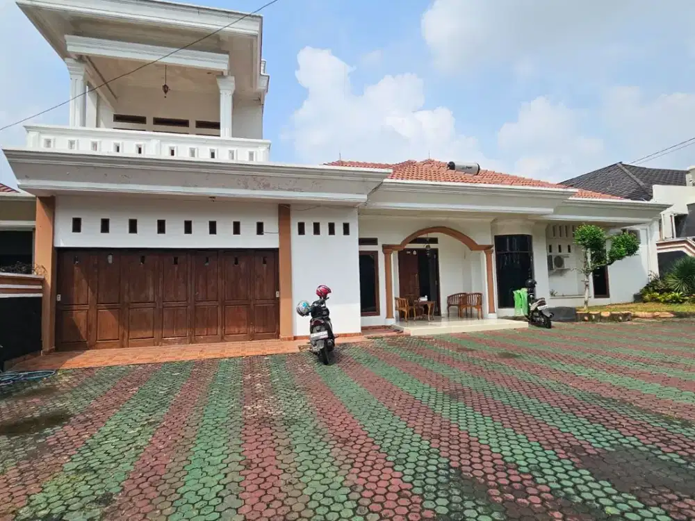 Jual Rumah Mewah area Sultan Agung Way Halim