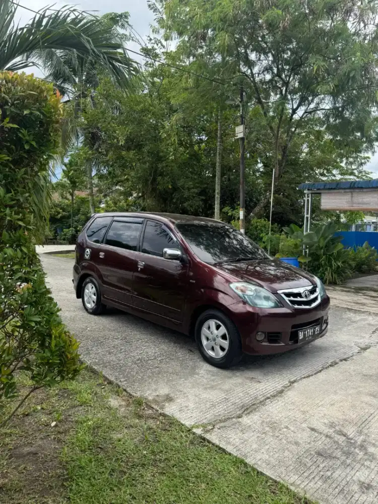 Avanza metic 2010