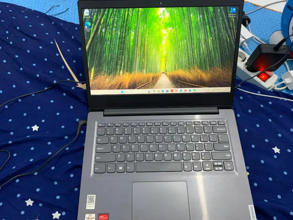 laptop lenovo v14 - ada