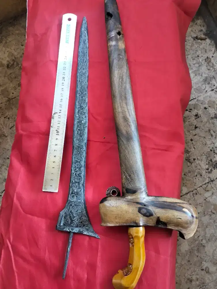 Keris Pamor Mrutu Sewu
