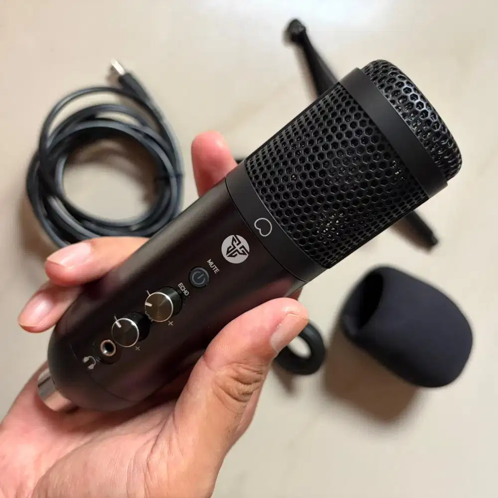 Fantech Leviosa MCX01 Microphone Condenser