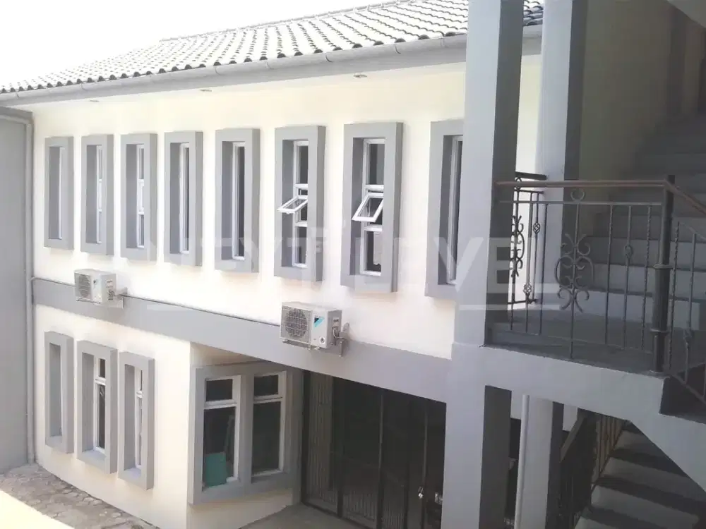 Jual Murah! Gedung Komersial 3 Lantai Strategis Kawasan Sudirman Bandung | LT 466 m² | LB 800 m²