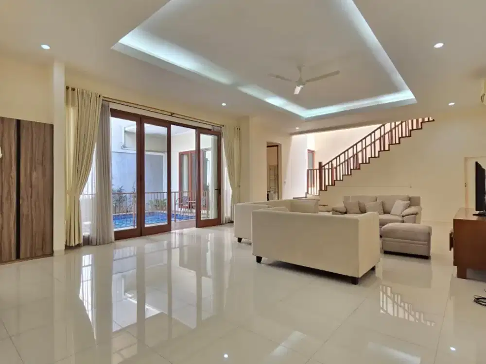 Disewakan Rumah di Ampera, Jakarta Selatan. Minimal Sewa 2 Tahun, bayar bisa pertahun.