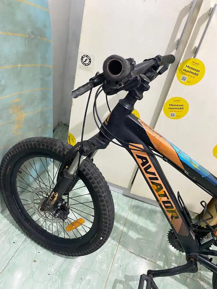 sepeda bmx 20 in