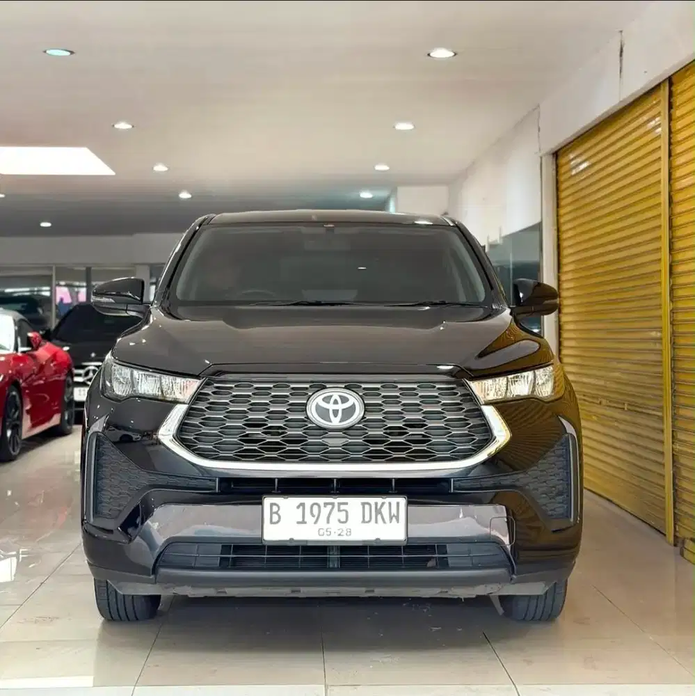 Toyota New Innova Zenix