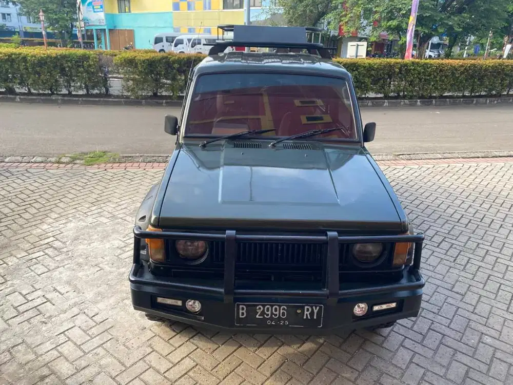 isuzu trooper 1985