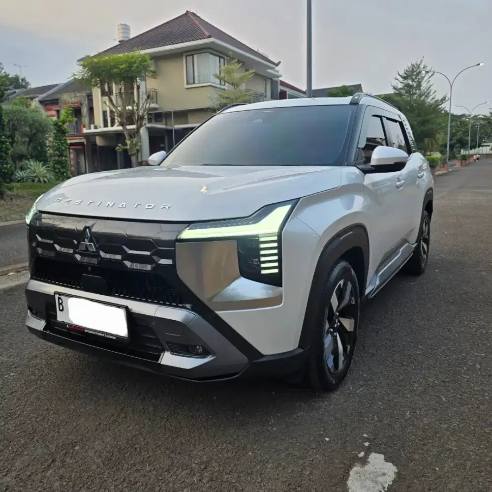[ km 700 an] Mitsubishi destinator ultimate nik 2026