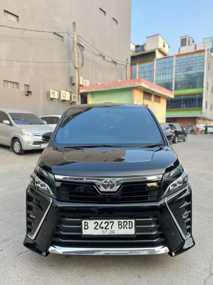 TERMURAH!!voxy 2020 barang istimewah