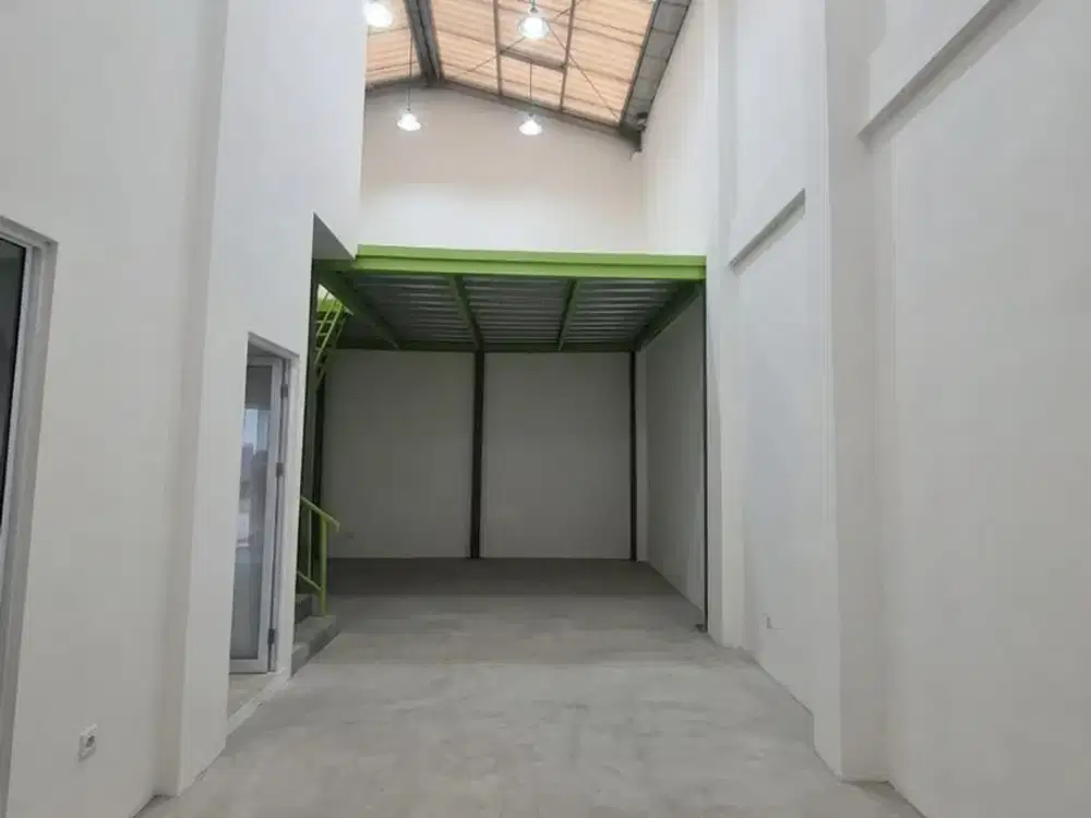 Dijual Gudang Strategis Siap Pakai Hadap Selatan di Citra Garden 8 Kalideres Jakarta Barat