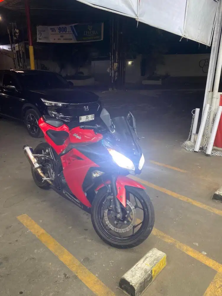 NINJA FI 250 2015
