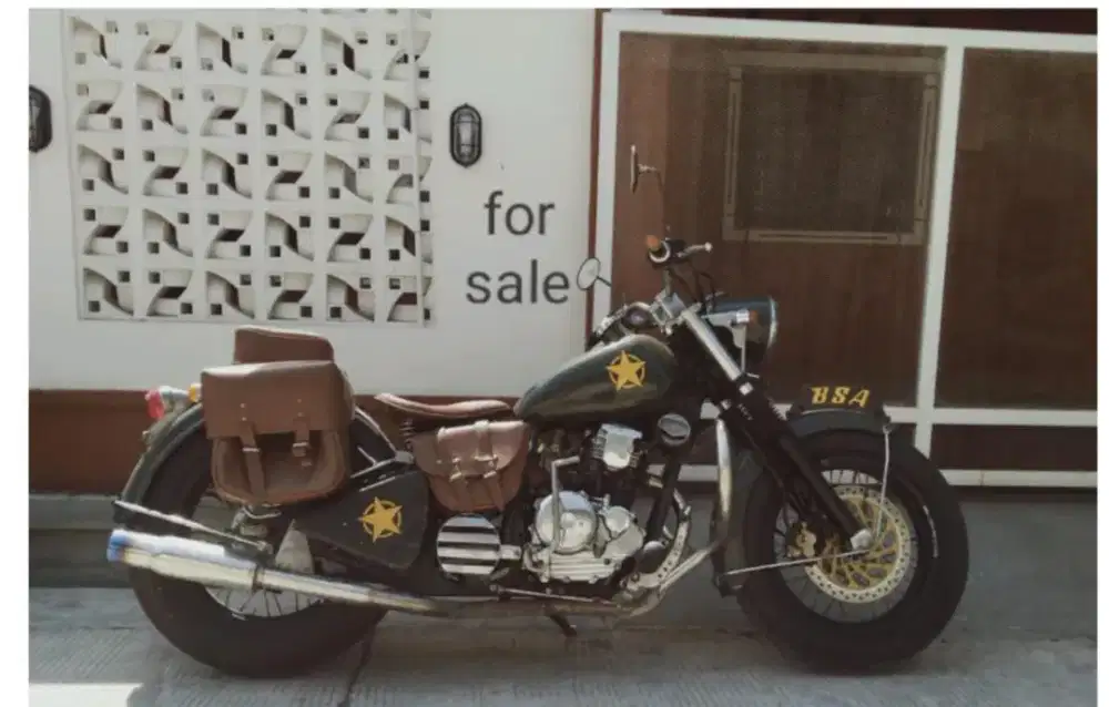 Motor custom cruiser army style
