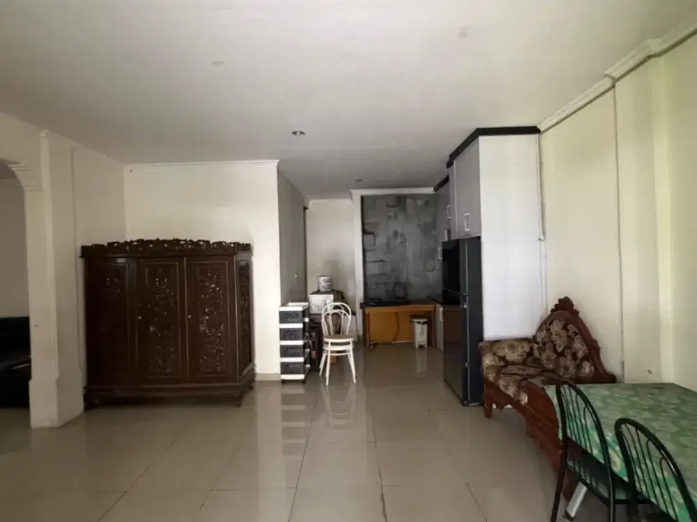 DIJUAL RUMAH HOOK MINIMALIS 3 LANTAI HARGA MURAH DI BAWAH NJOP DI PREMIER PAVILIUN