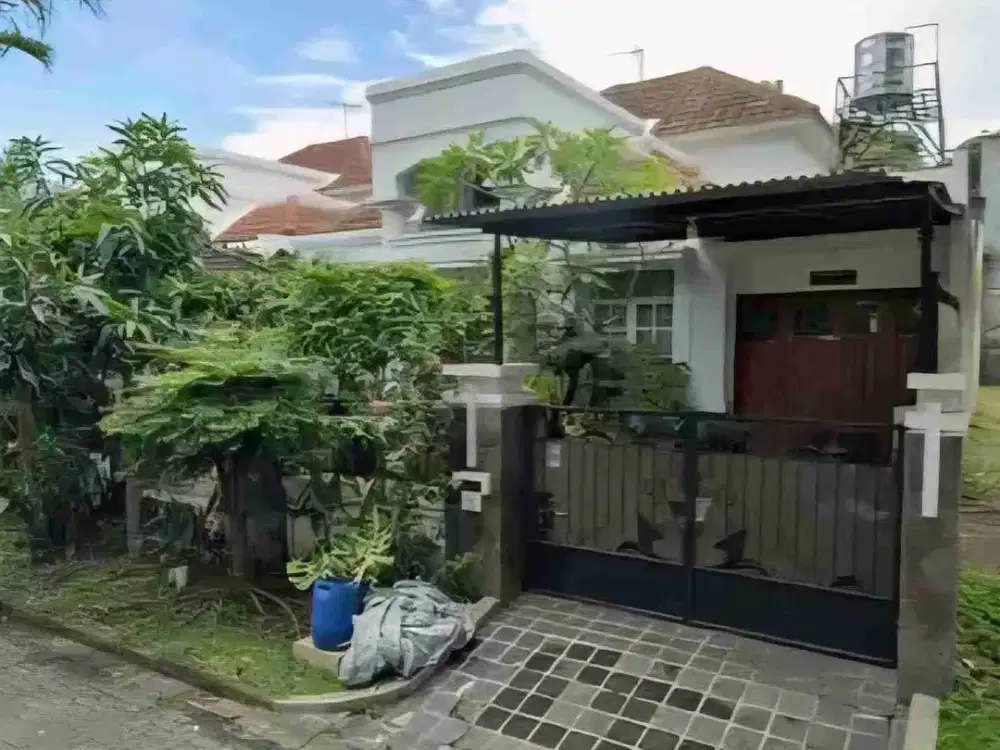 Rumah Graha Padma Main Road Adenia Raya Semarang Barat