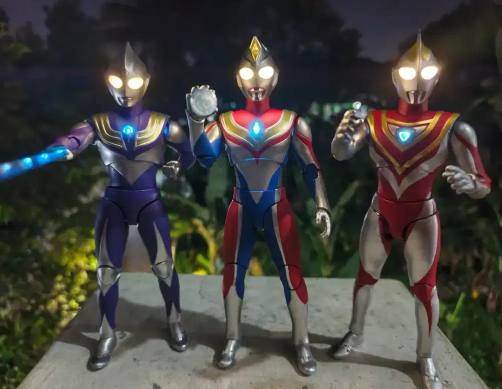 ZD Toys Ultraman Tiga Dyna Gaia