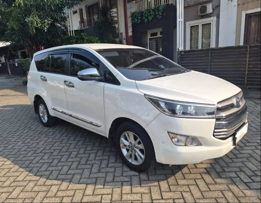 Toyota Innova V Diesel 2019 Putih