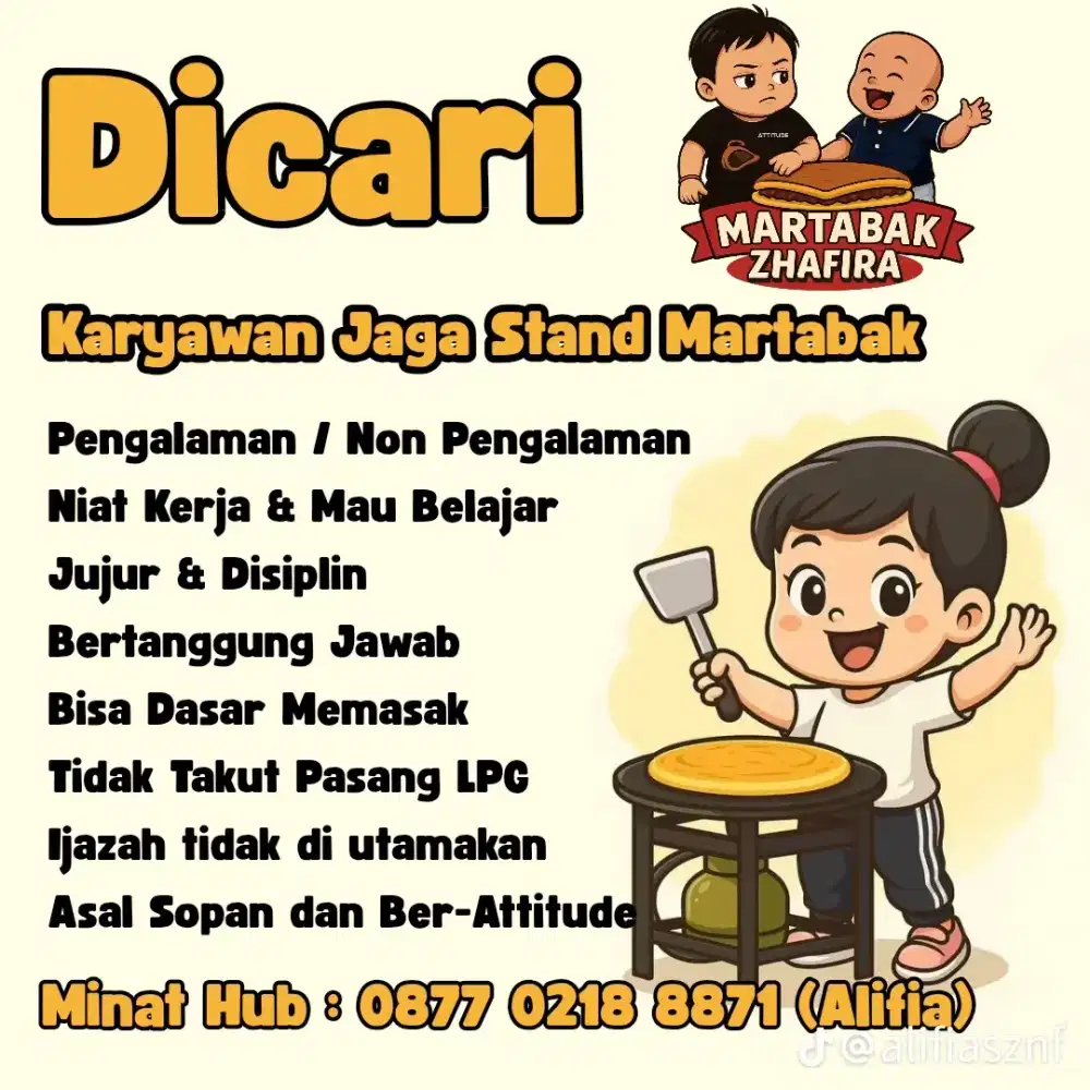 Karyawan jaga stand martabak di gwalk