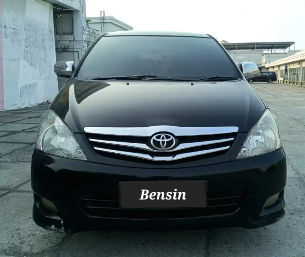Toyota Kijang Innova V 2.5 AT 2012 Diesel