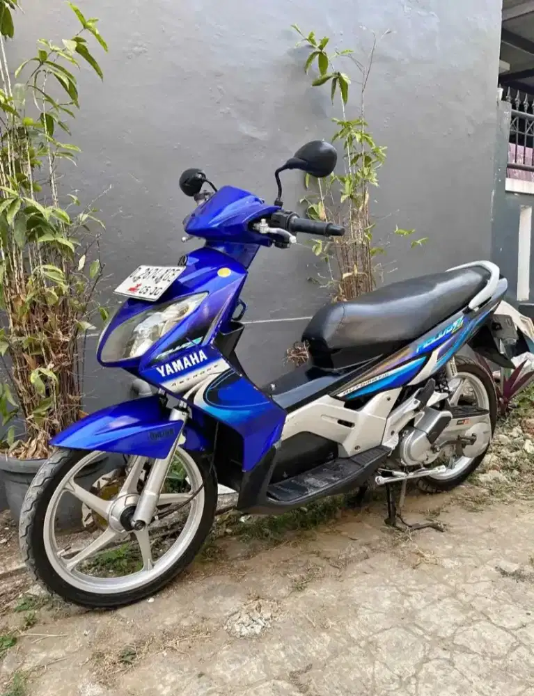 Body Ori Mesin Standar ! Yamaha Nouvo Z Warna Biru Hitam Tahun 2005