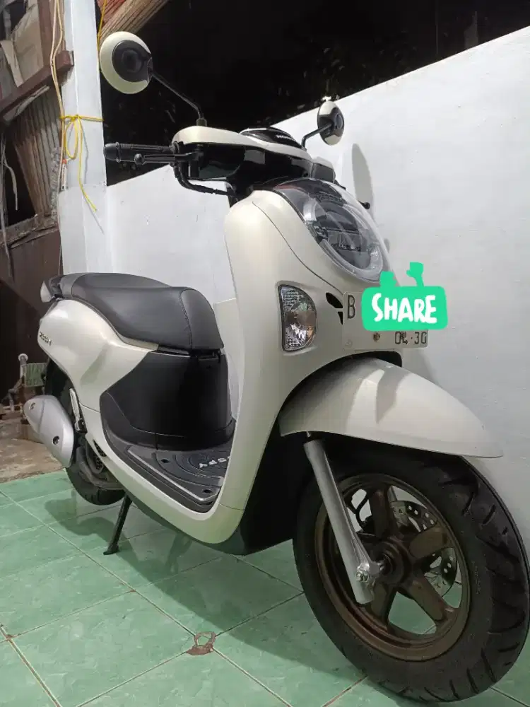 Honda New Scoopy 2025 Type Tertinggi Low KM 4Rb & Mulus 93% Like New
