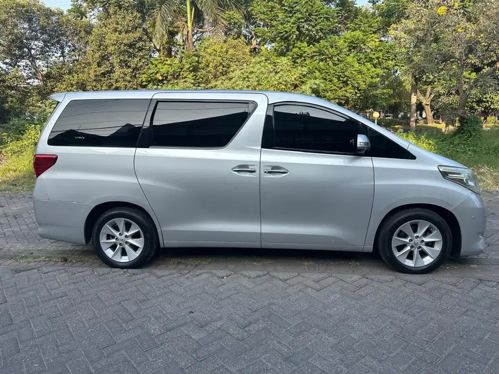 Toyota Alphard G 2.4 Premium Sound 2010 Record Full Original Low KM
