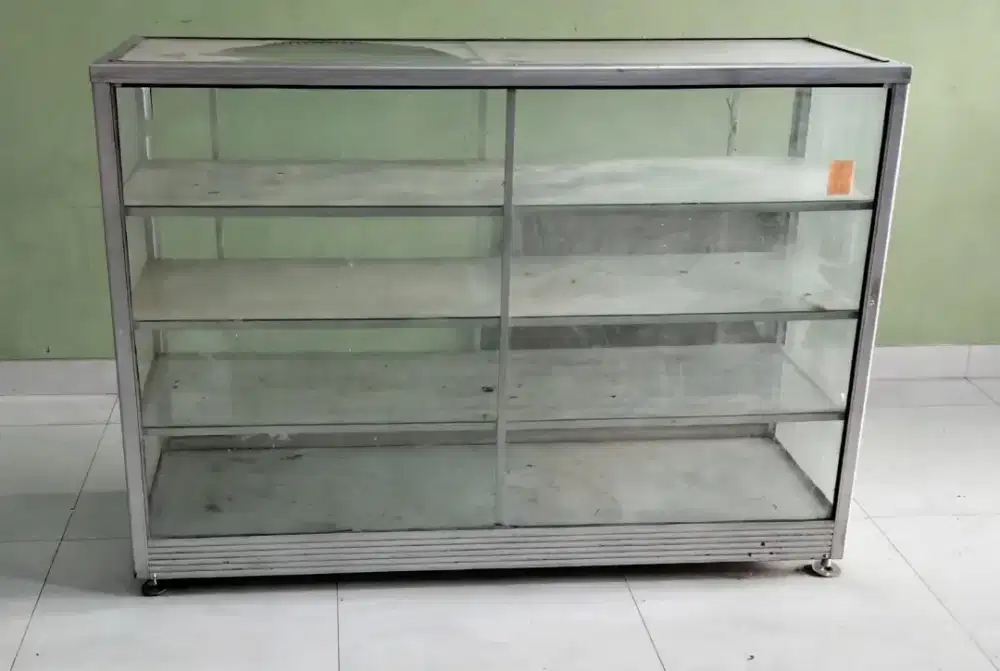 Etalase Full Kaca Minus Ukuran 200x50x120