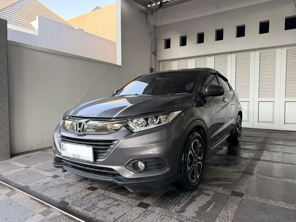 KM40rb! Honda HRV 1.5 E CVT PMK 2019
NIK 2018 Istimewa