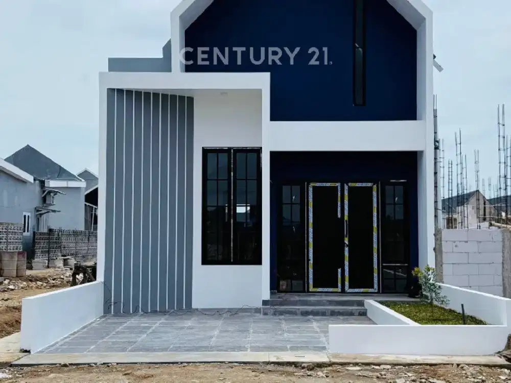 RUMAH KONSEP SKANDINAVIAN DEKAT DENGAN MALL TSM