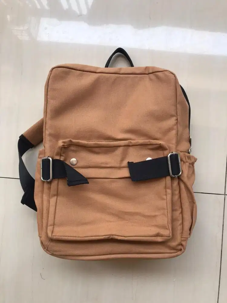 TAS (SEKOLAH/KULIAH/LES)