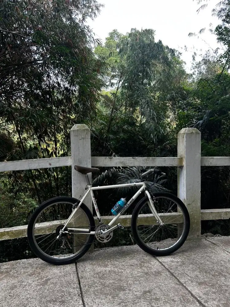 Bridgestone mb0