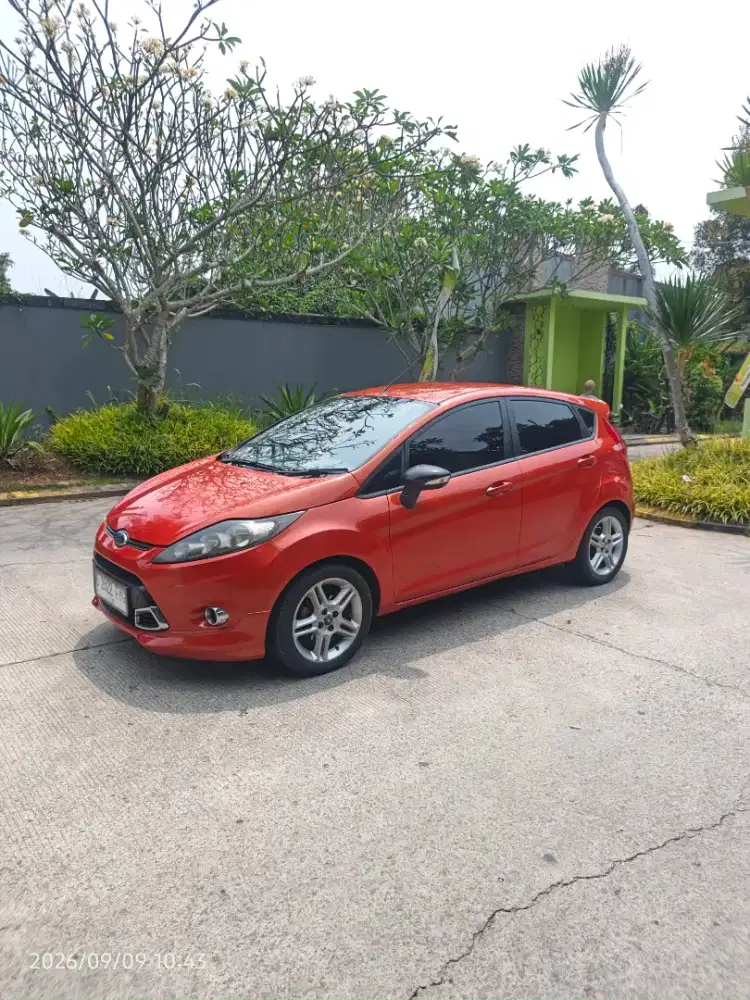 FORD FIESTA 1.6 SIAP PAKAI MANTAP