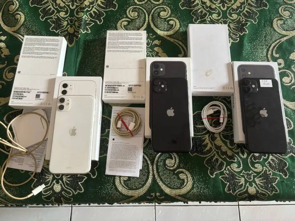 SIAP TAMPUNG iPAD SEMUA SERI: LCD Utuh Mesin Sehat Siap Ditampung