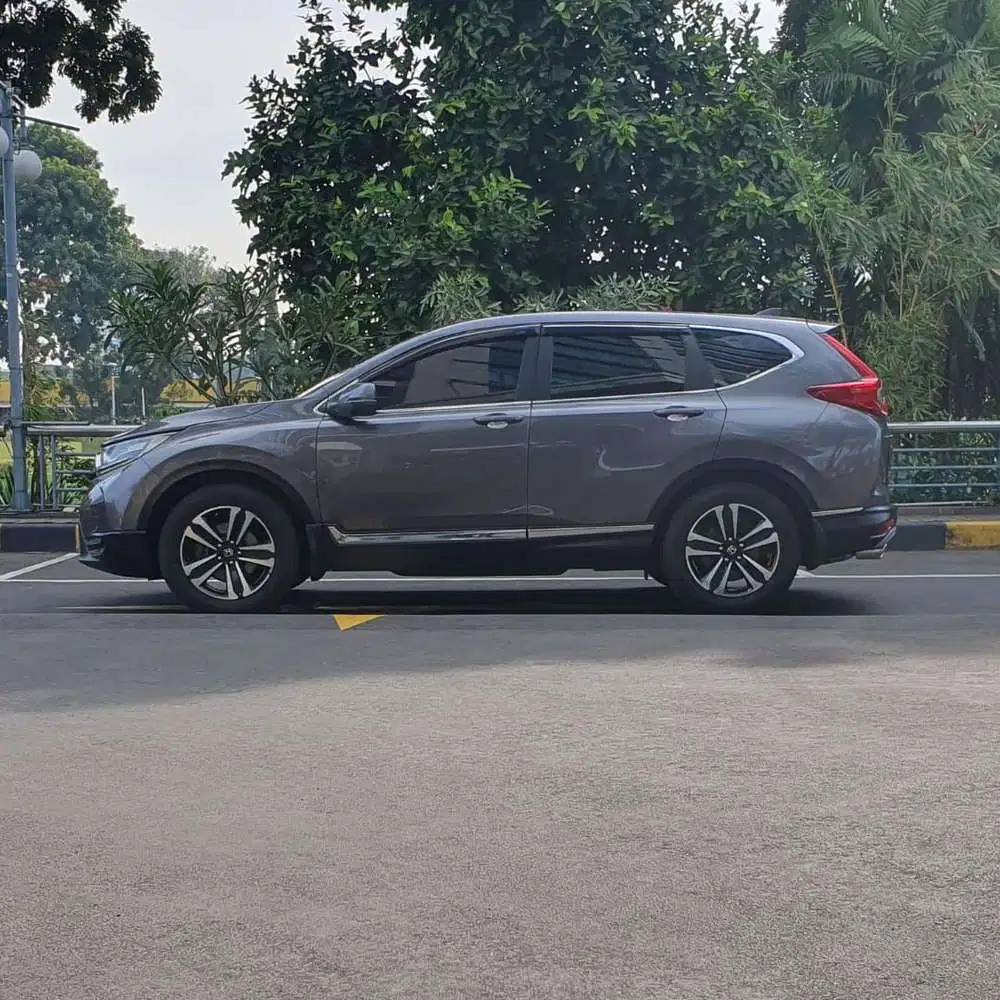 Honda CR-V 2018 Bensin - MOBIL GARANSI BEBAS LAKA & BEBAS BANJIR