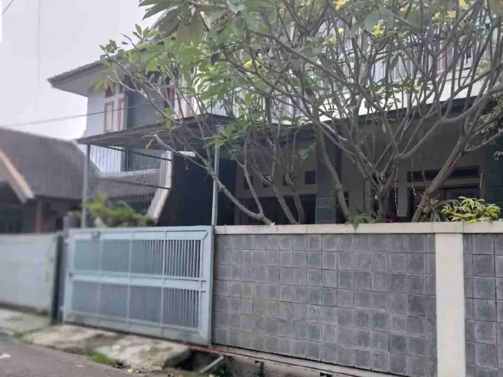 Jual rumah full furnish di area turangga karawitan buah batu