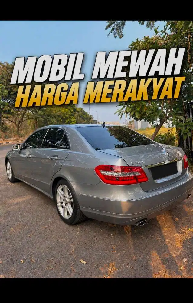 Mercedes-Benz Avantgrade Panoramic E300 Tahun 2010