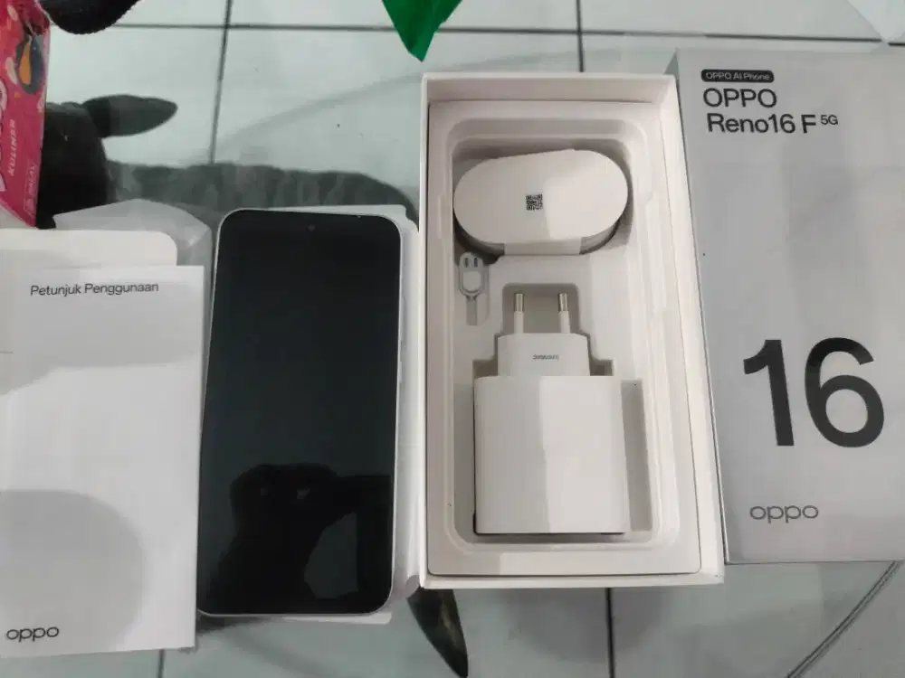 Oppo Reno 16f 5g. 8/256gb.Bru 1 hri...fulset .seperti baru.kmplit.puas