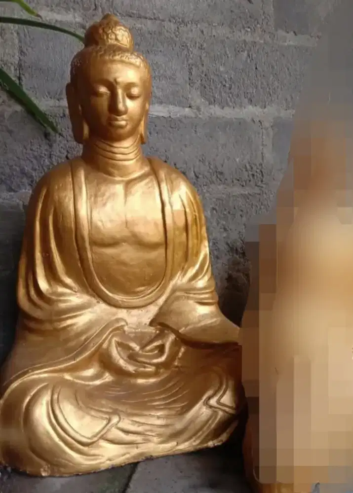 Patung Budha Ukuran Besar