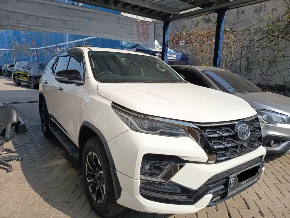 Toyota Fortuner VRZ 2.8 Diesel AT 2022 – KM 52rb | Pajak Panjang