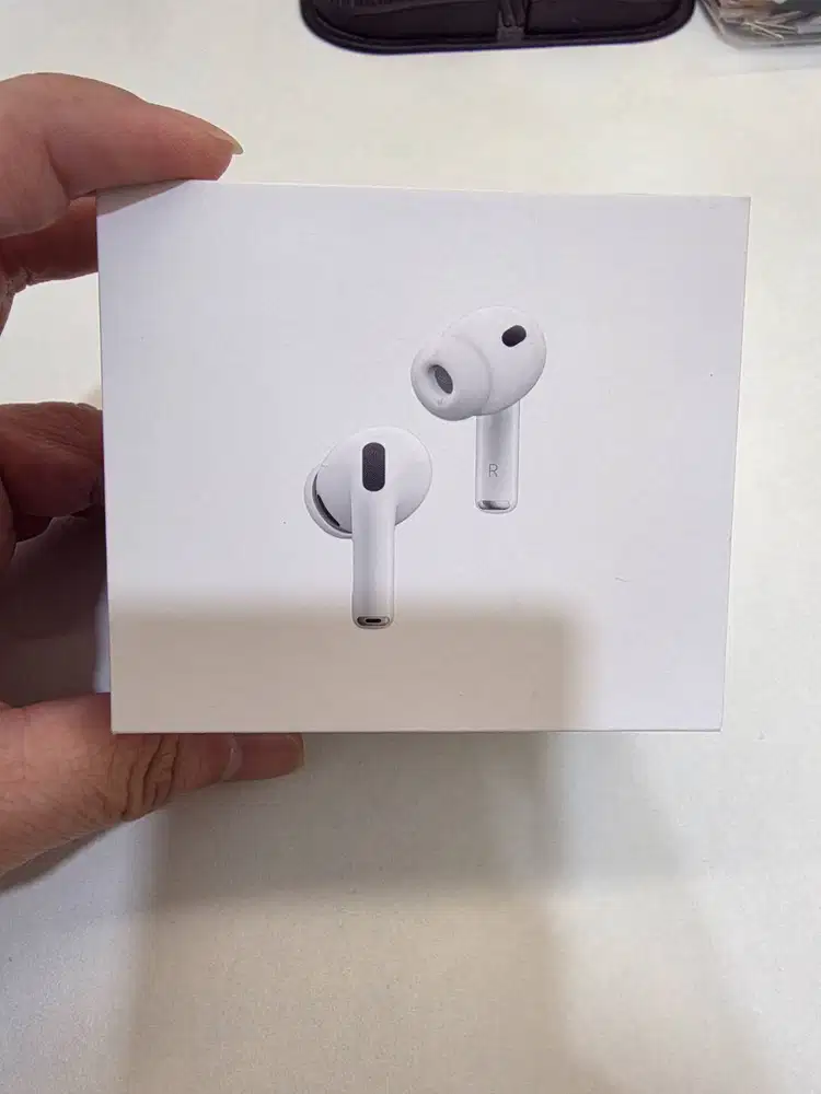 Apple Airpods Pro 3 - Garansi Resmi Apple Indonesia