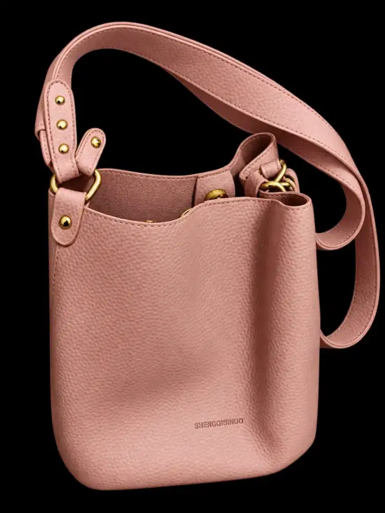 Bucket Bag SHENGQIBINUO Pink Pebbled Leather