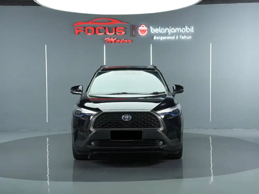 Toyota Corolla Cross 1.8 Hybrid Sunroof AT Hitam 2022 Like New Record