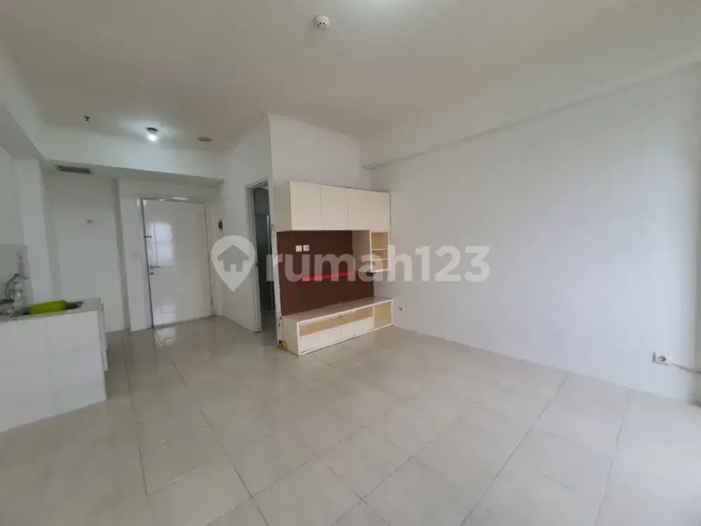 Dekat Akses Tol, Apartemen, Dekat Pusat Perbelanjaan, di Silkwood