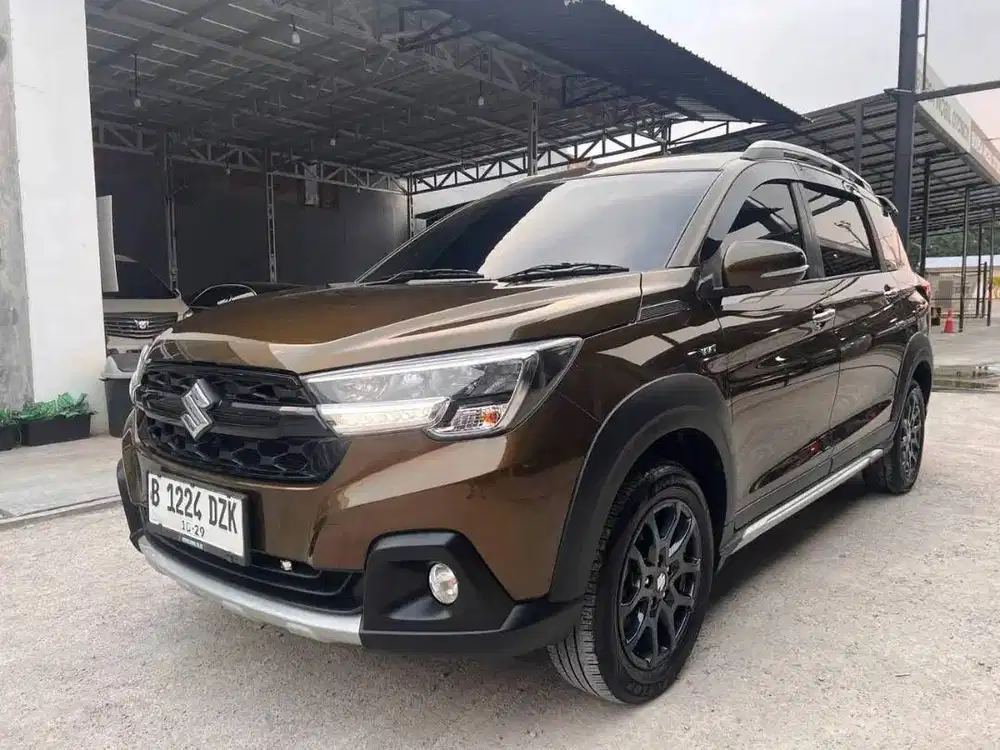 XL7 Beta 2024 Automatic KM 15rb – Mulus Seperti Baru, Siap Pakai