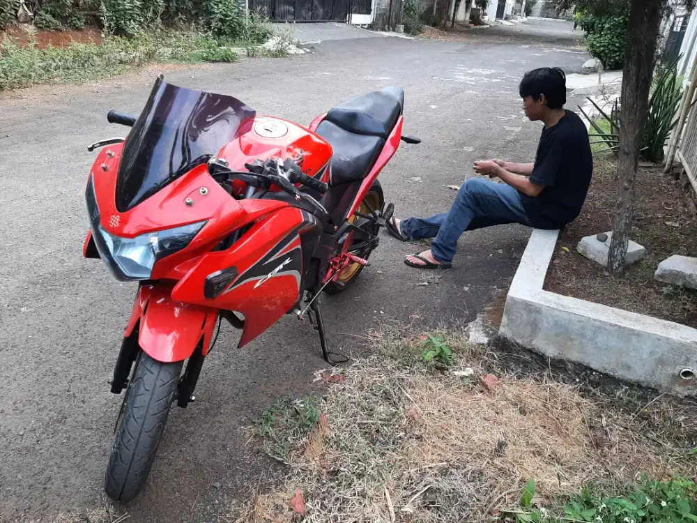 CBR 150 R 2011 CBU THAILAND