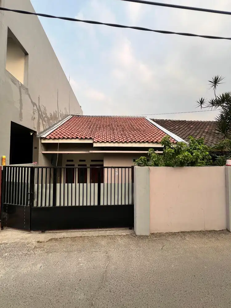 di sewakan rumah luas tanah 88m deket tol limo