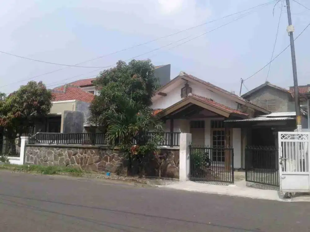 Rumah Batununggal jual cepat harga negotible